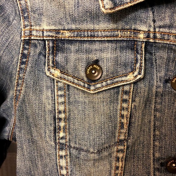 Sneak Peek Cropped Women's Jean Jacket Medium - Picture 3 of 5